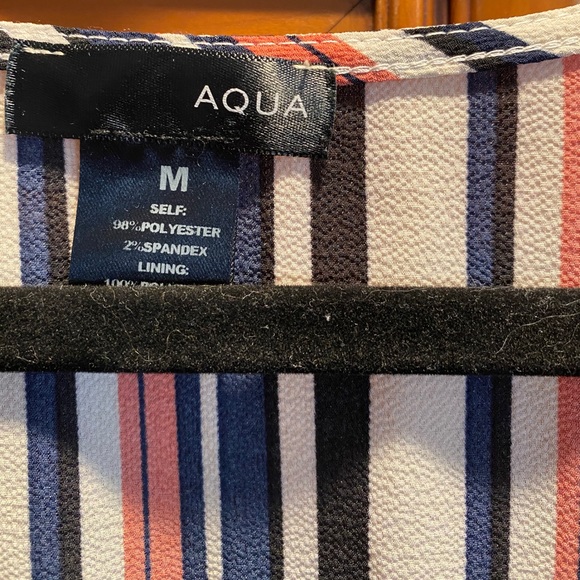 Aqua Striped Crop Top - Picture 3 of 4